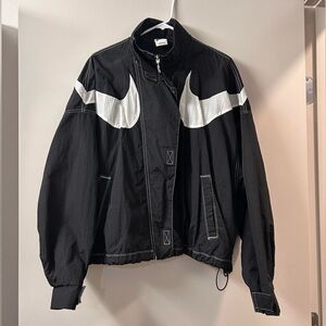 Nike windbreaker
